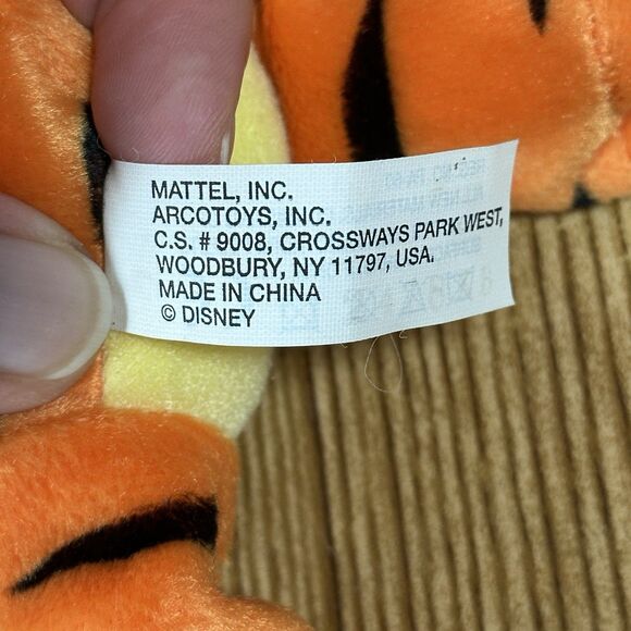 Mattel Arcotoys Holiday Tigger Beanbag Plush Stuffed Animal Disney 7” Christmas - Picture 10 of 12